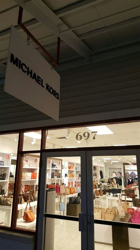 michael kors outlet leesburg|michael kors leesburg.